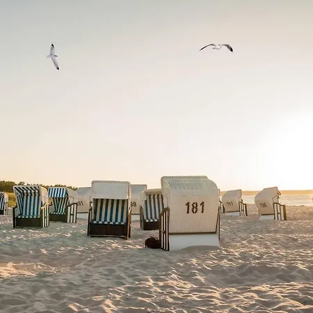 White Pearl 4 01 * Timmendorfer Strand